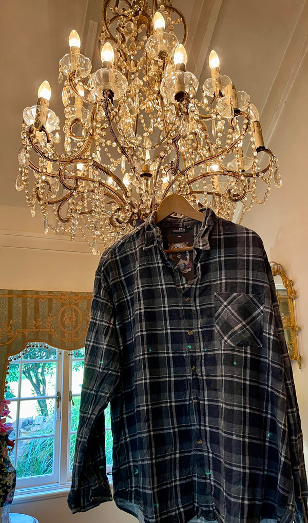 Vintage Flannel - original logo print  - Number 18 - Size - Medium