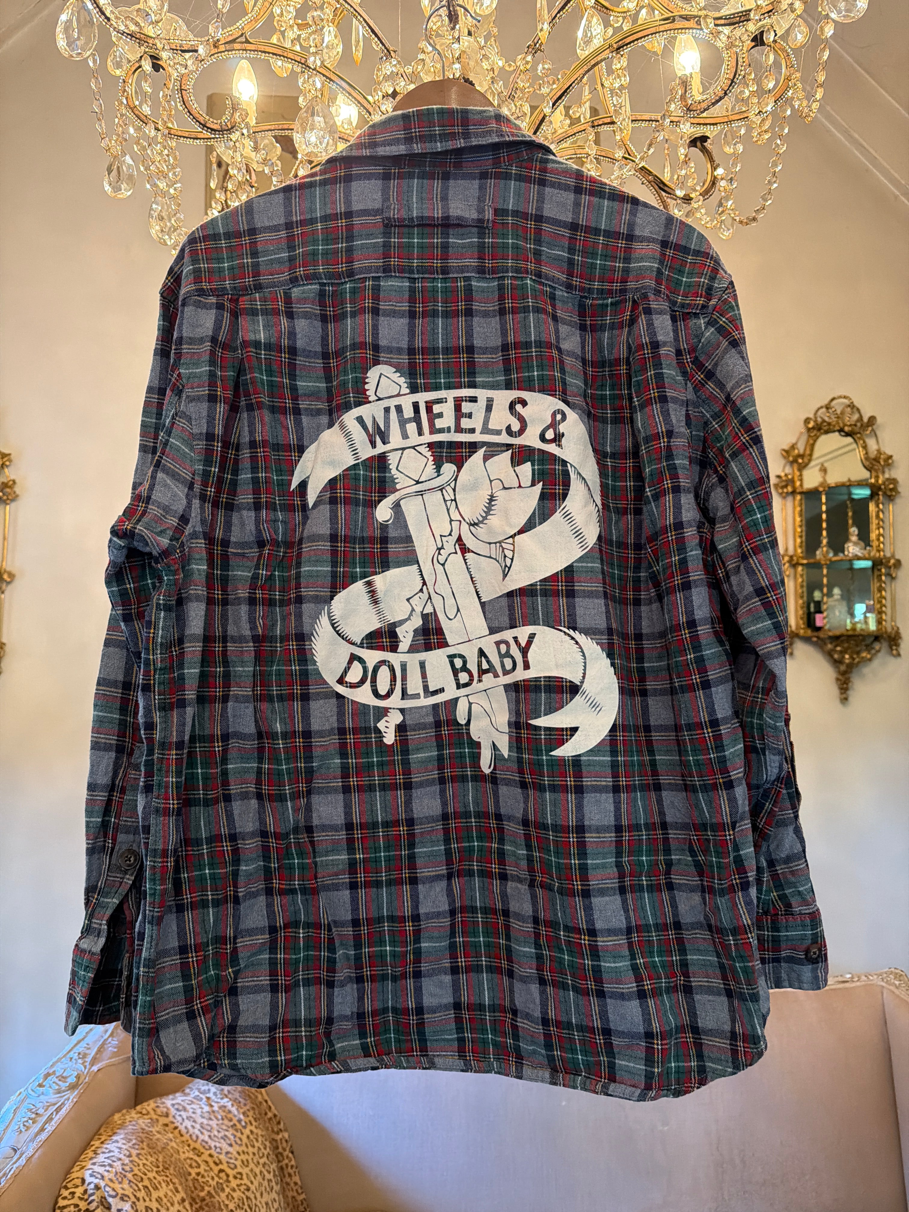 Vintage Flannel - Original Logo Print - Number 86 - Size - L men’s