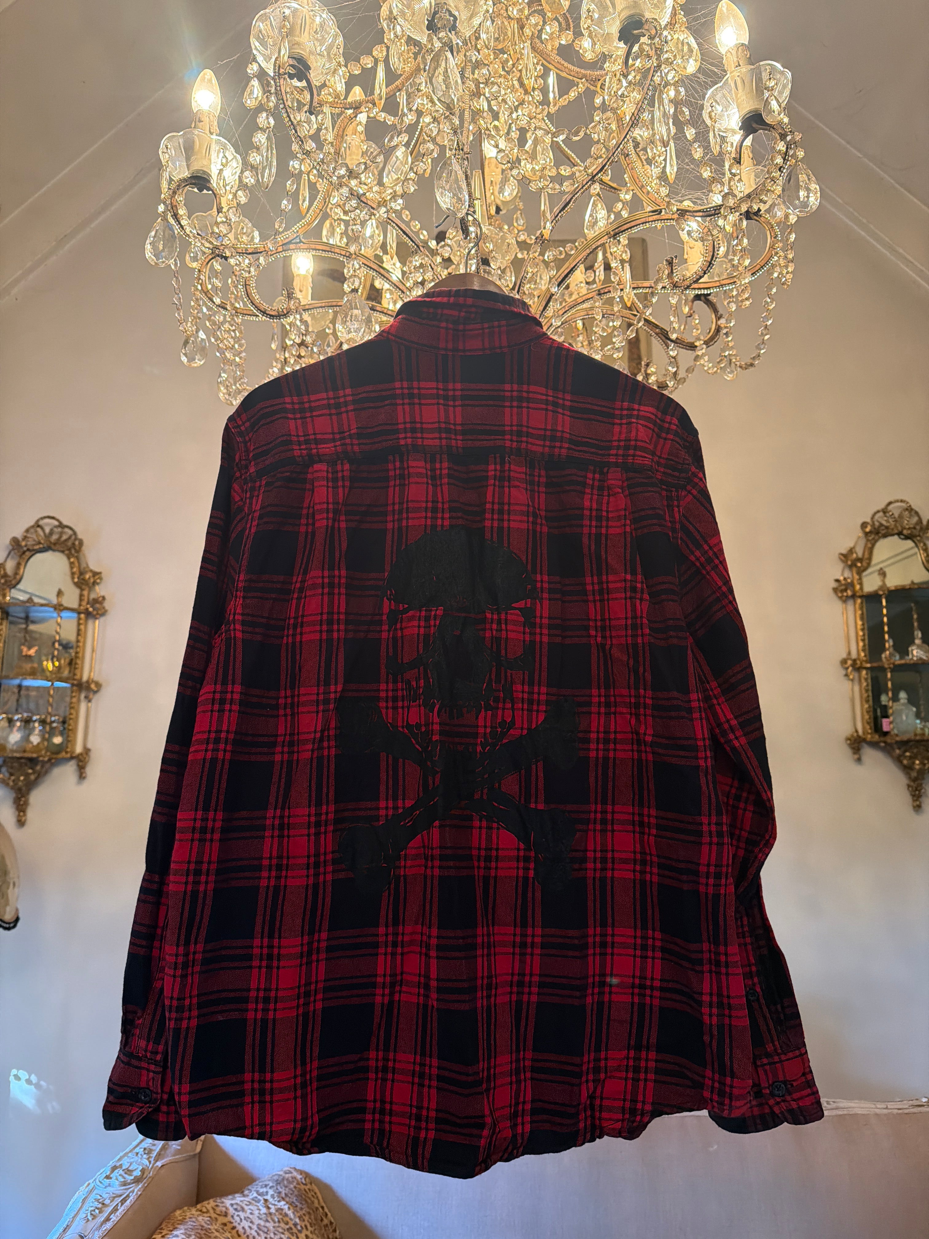 Vintage Flannel - Skull Print  - Number 72 - size M men’s