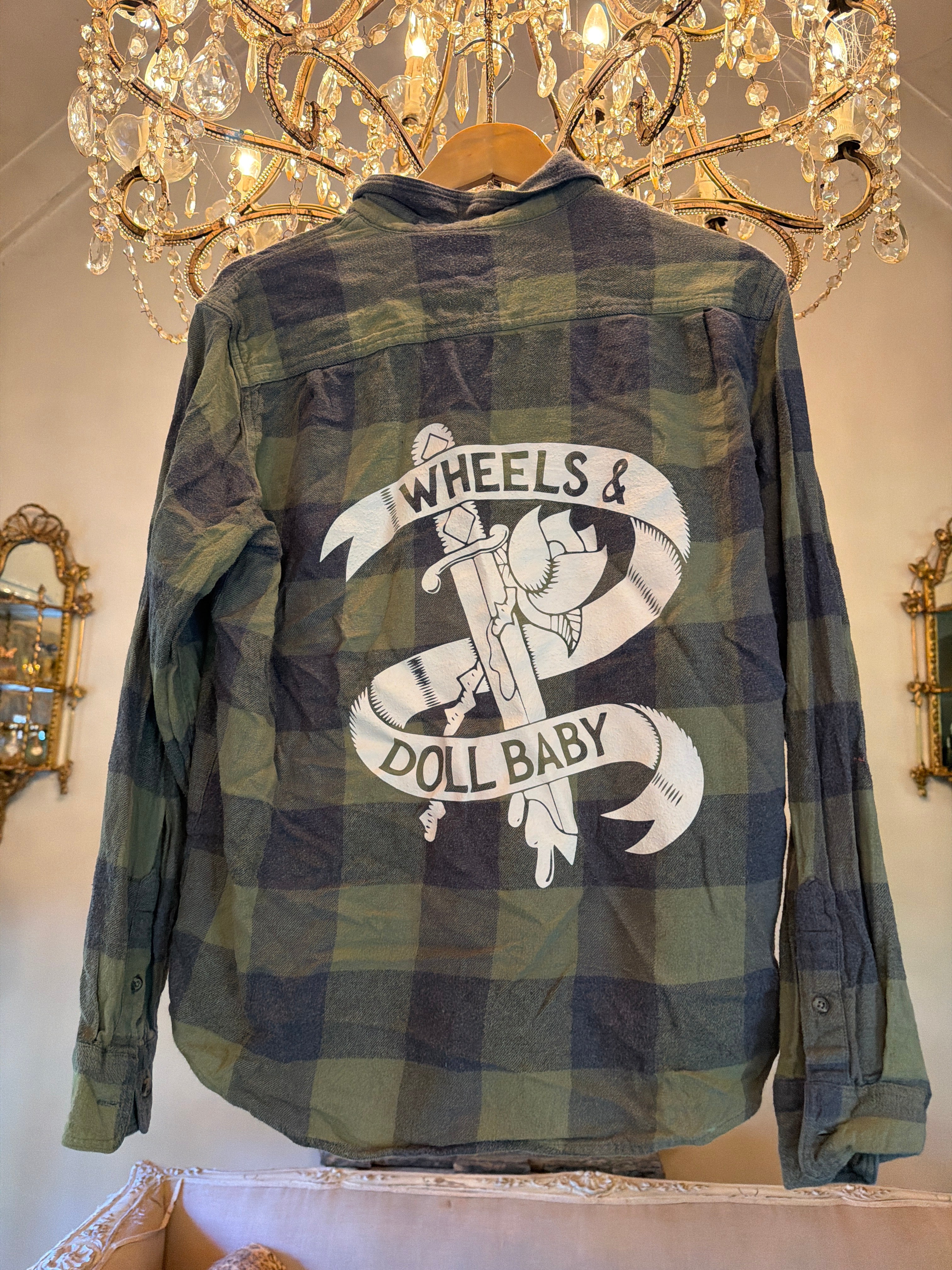 Vintage Flannel - Original logo print  - Number 15 - Size - Medium