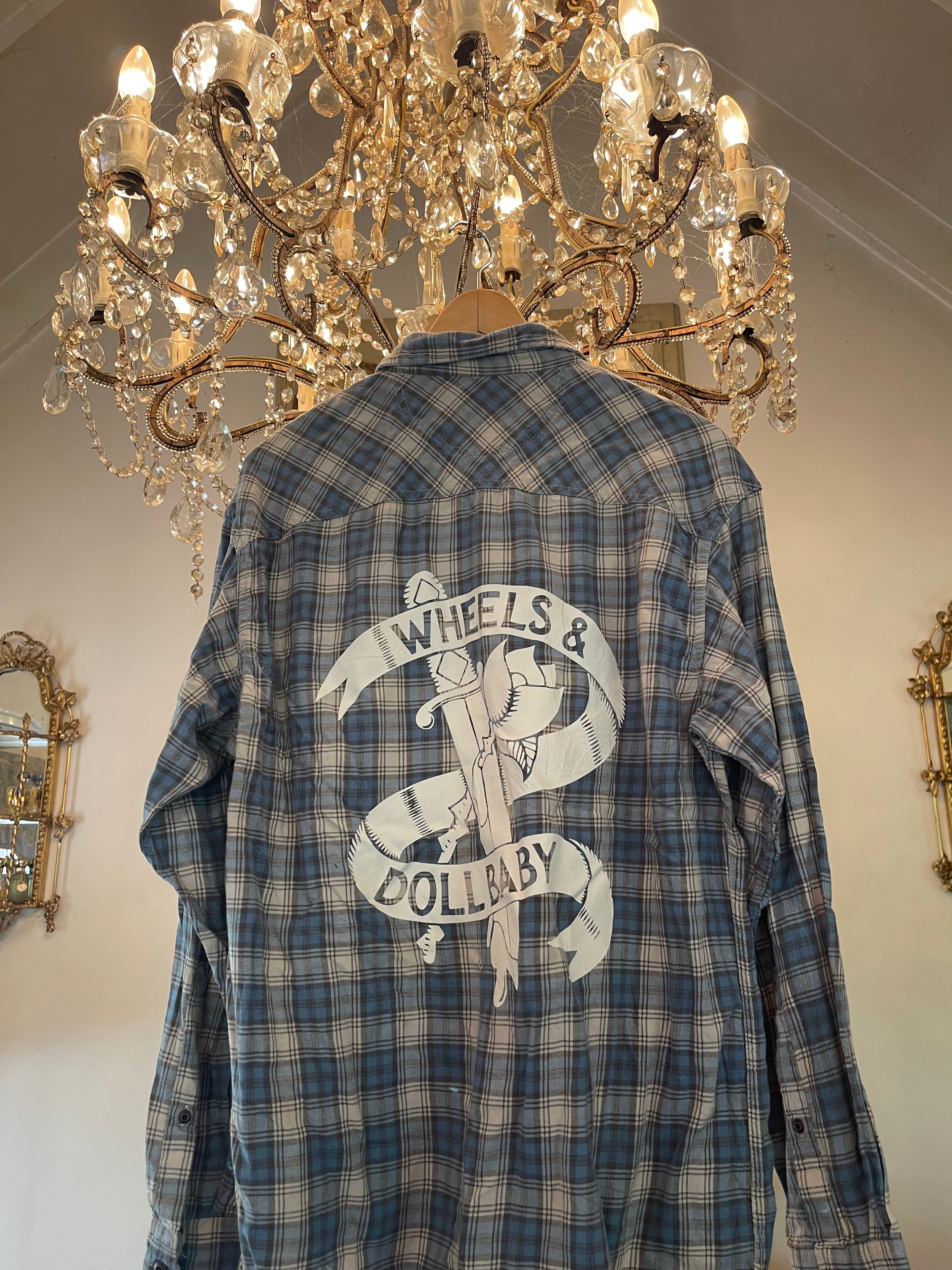 Vintage Flannel -Logo   - Number 39 Size - L