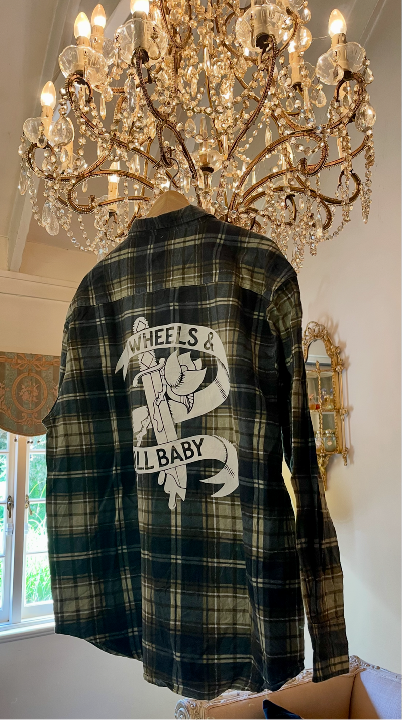 Vintage Flannel - original logo print  - Number 35 - Size - XL