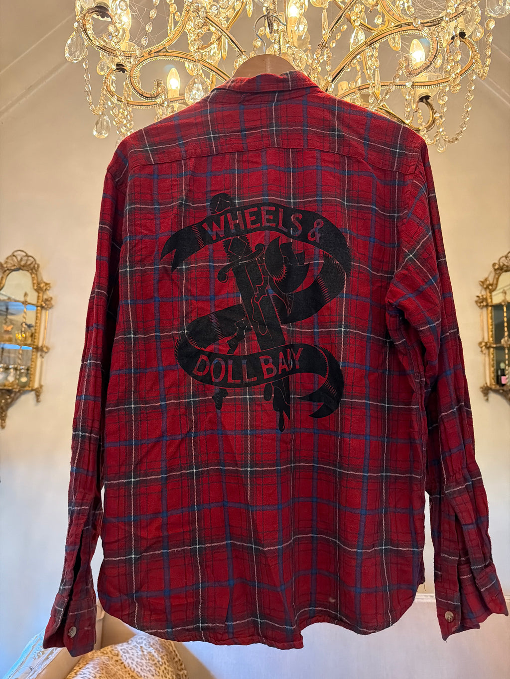 Vintage Flannel - Original Logo Print Number 69 - size Medium men’s