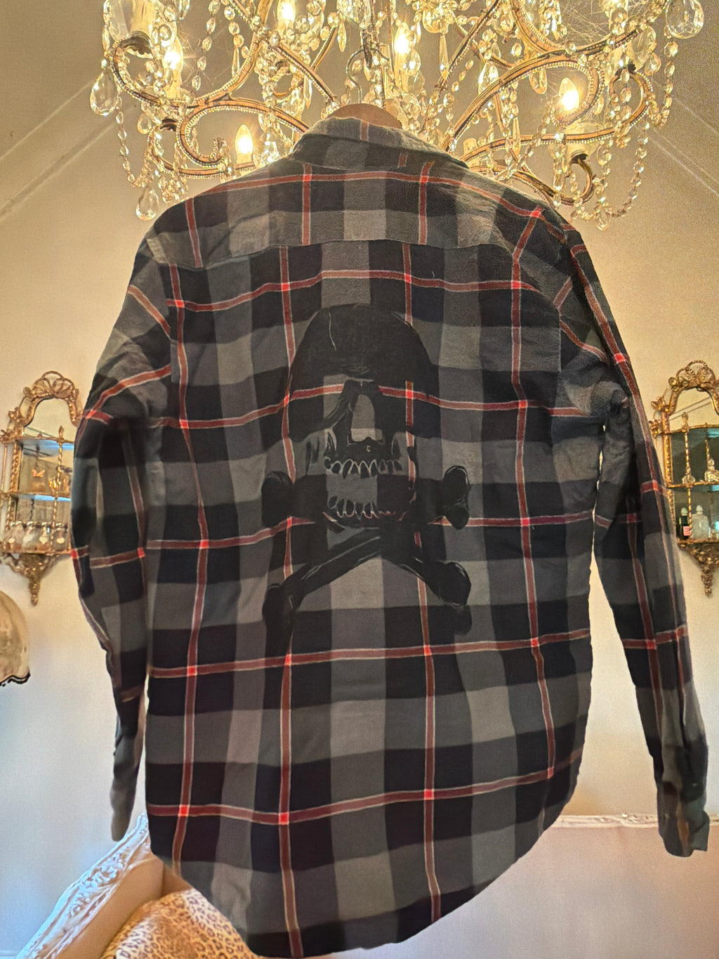 Vintage Flannel - Skull Print  - Number 70 - size M men’s quilted lining on inside
