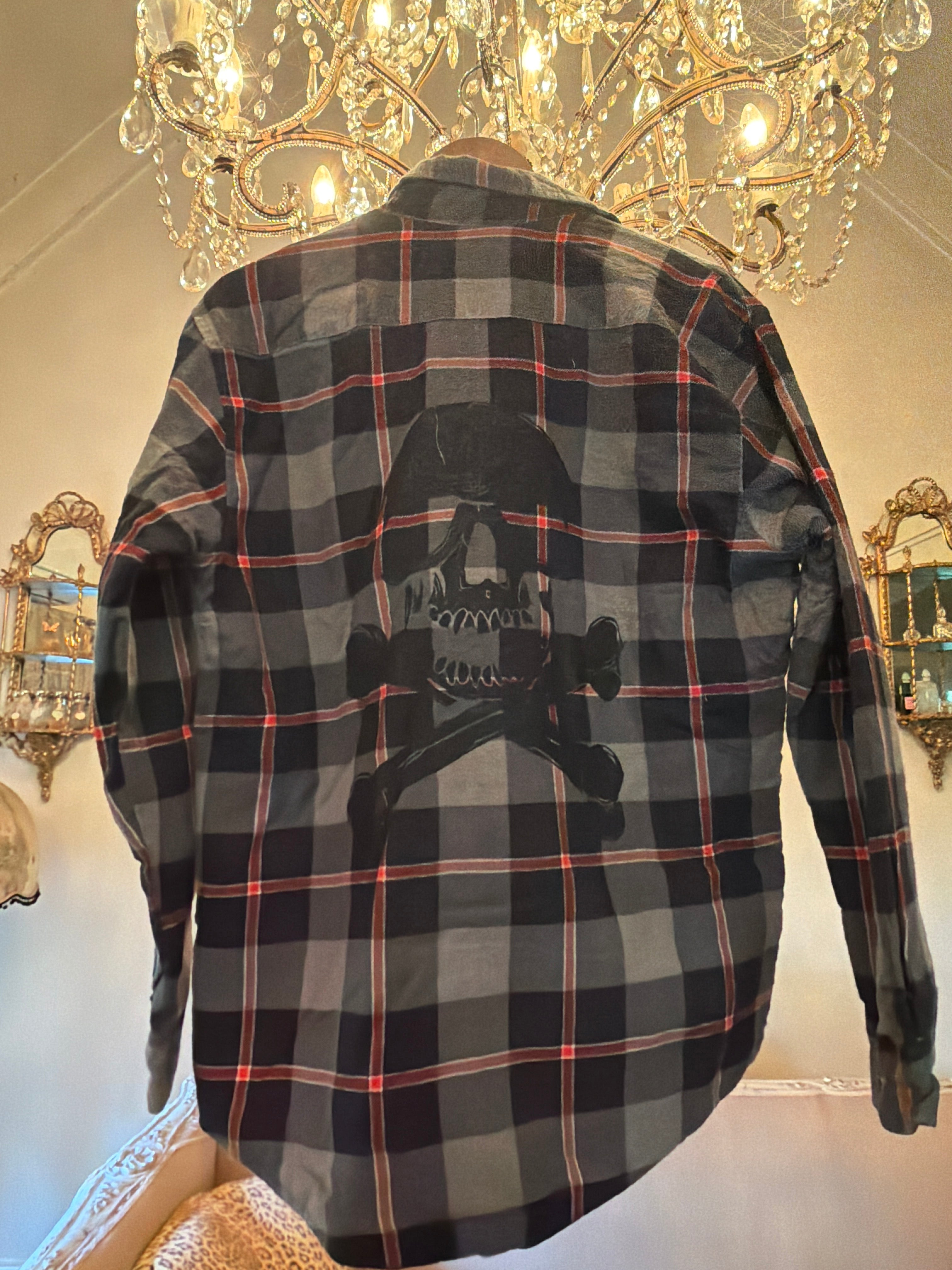 Vintage Flannel - Skull Print  - Number 70 - size M men’s quilted lining on inside