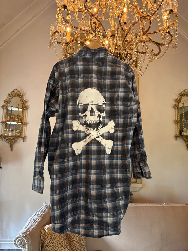 Vintage Flannel - Skull  - Number 52 - Size - Large