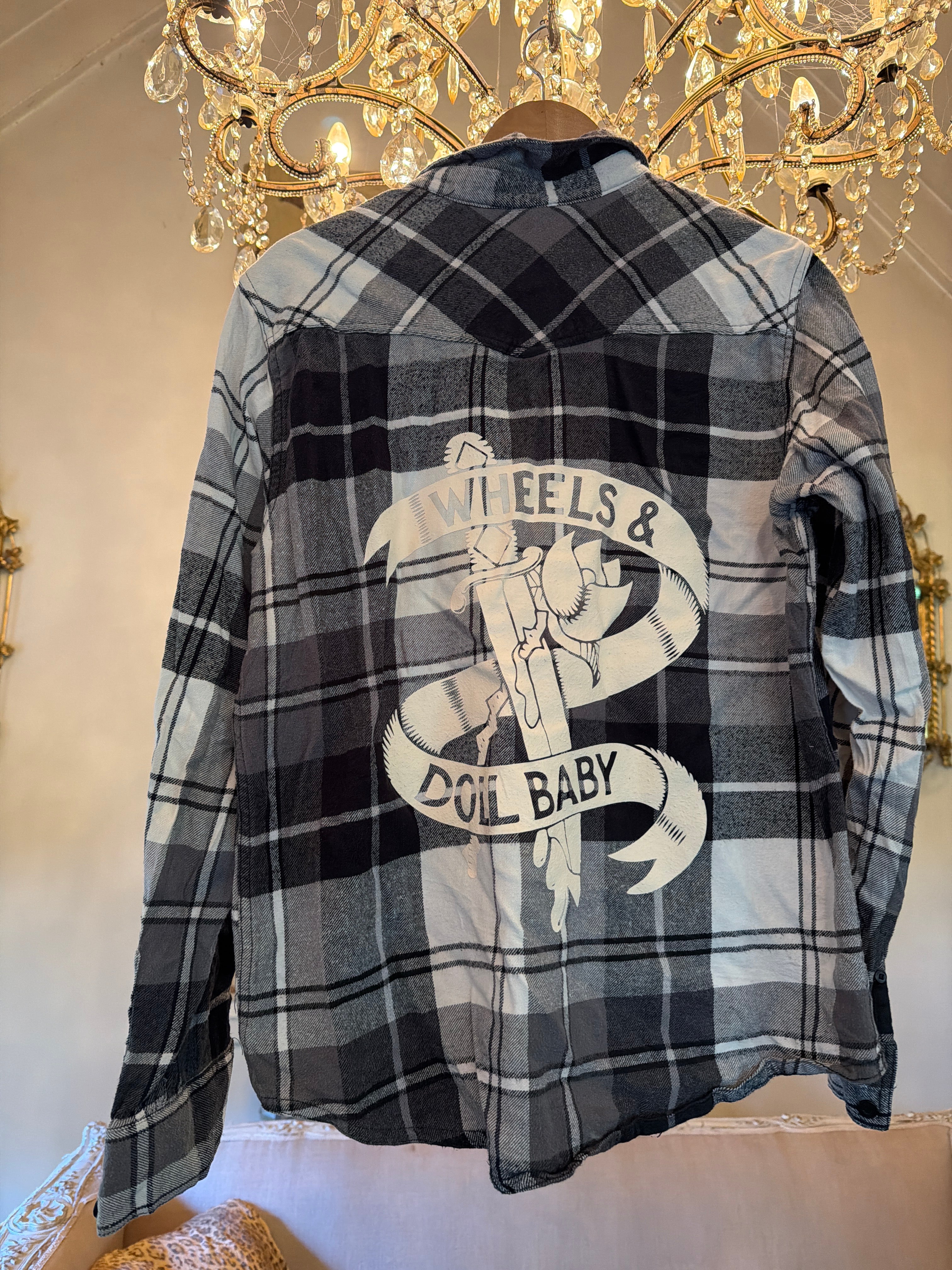 Vintage Flannel - Original Logo - Number 81 - size Large men’s