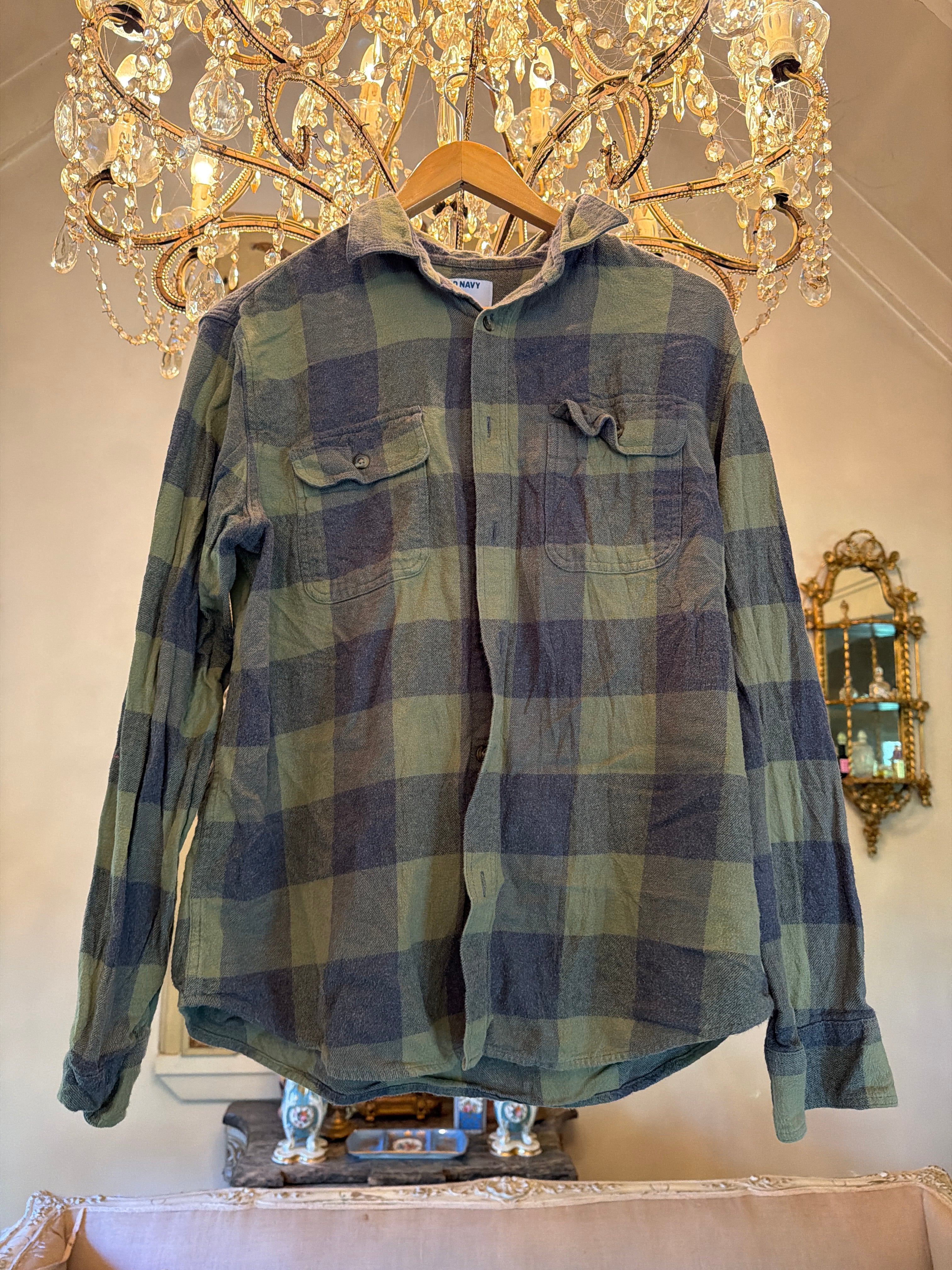 Vintage Flannel - Original logo print  - Number 15 - Size - Medium