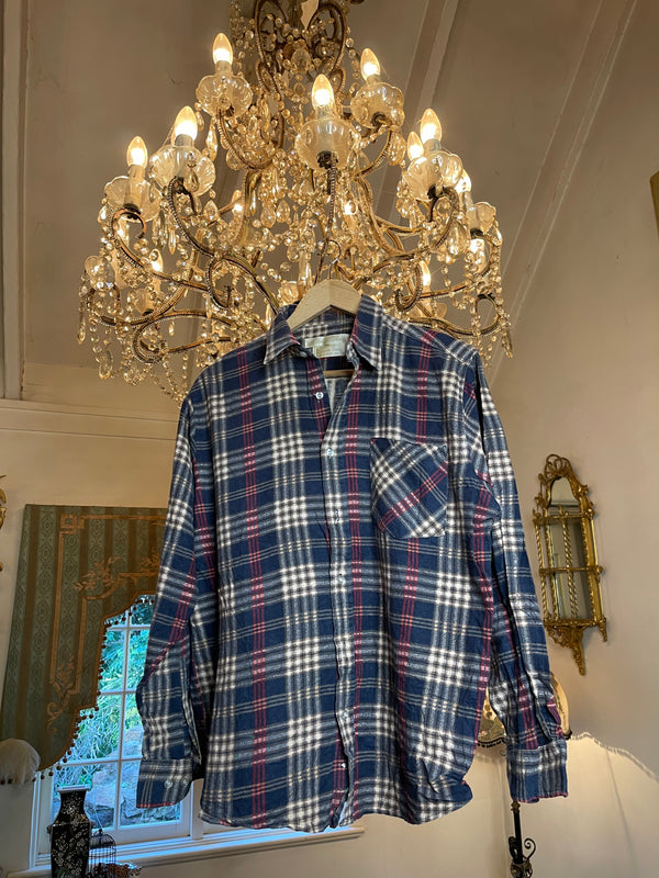 Vintage Flannel Shirt - Skull Print -  Number 44 - size Small