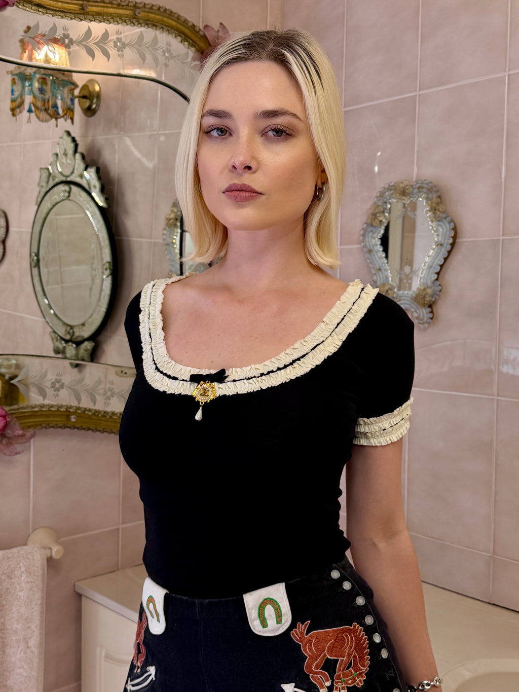 Cake Ruffle short sleeve black  - pre order delivery August