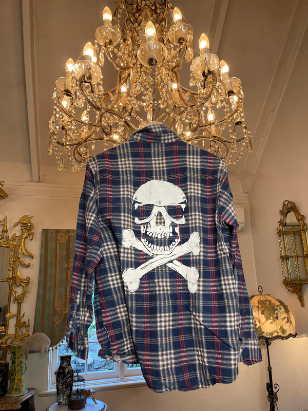 Vintage Flannel Shirt - Skull Print -  Number 44 - size Small