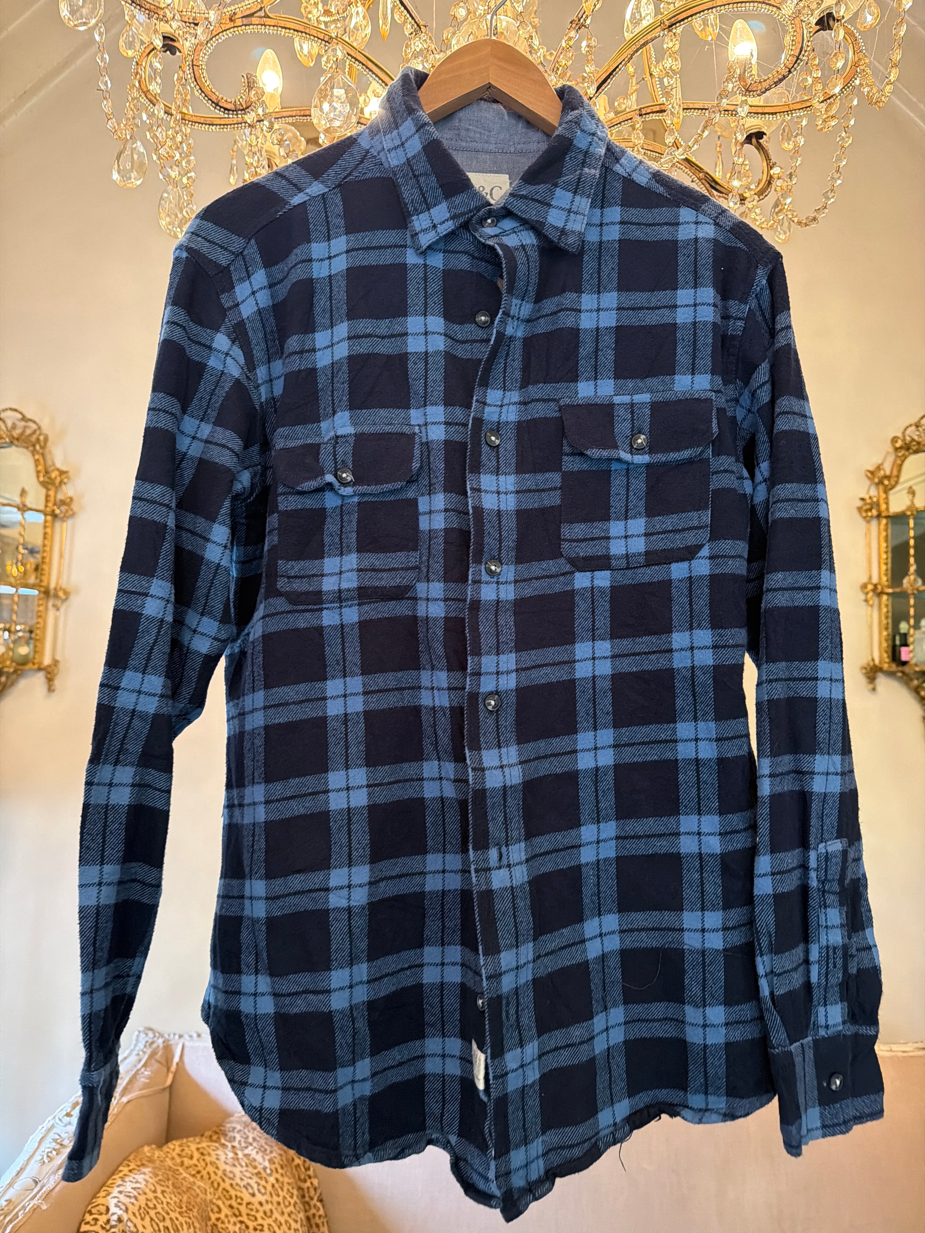 Vintage Flannel - Original Logo - Size Large men’s - Number 85