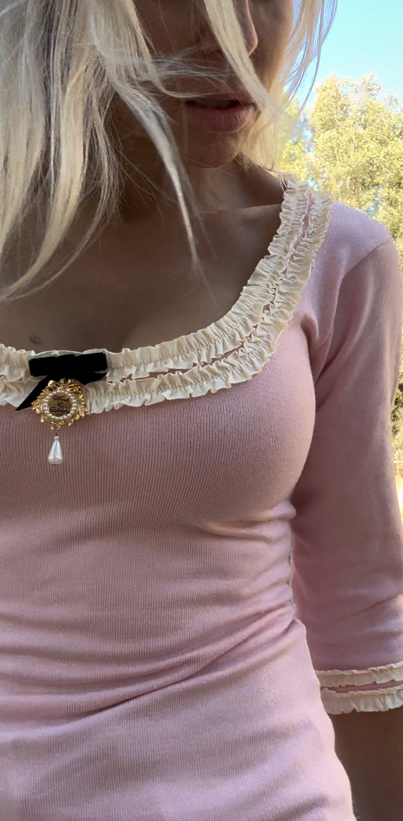 Cake Ruffle Knit Sweater Pink