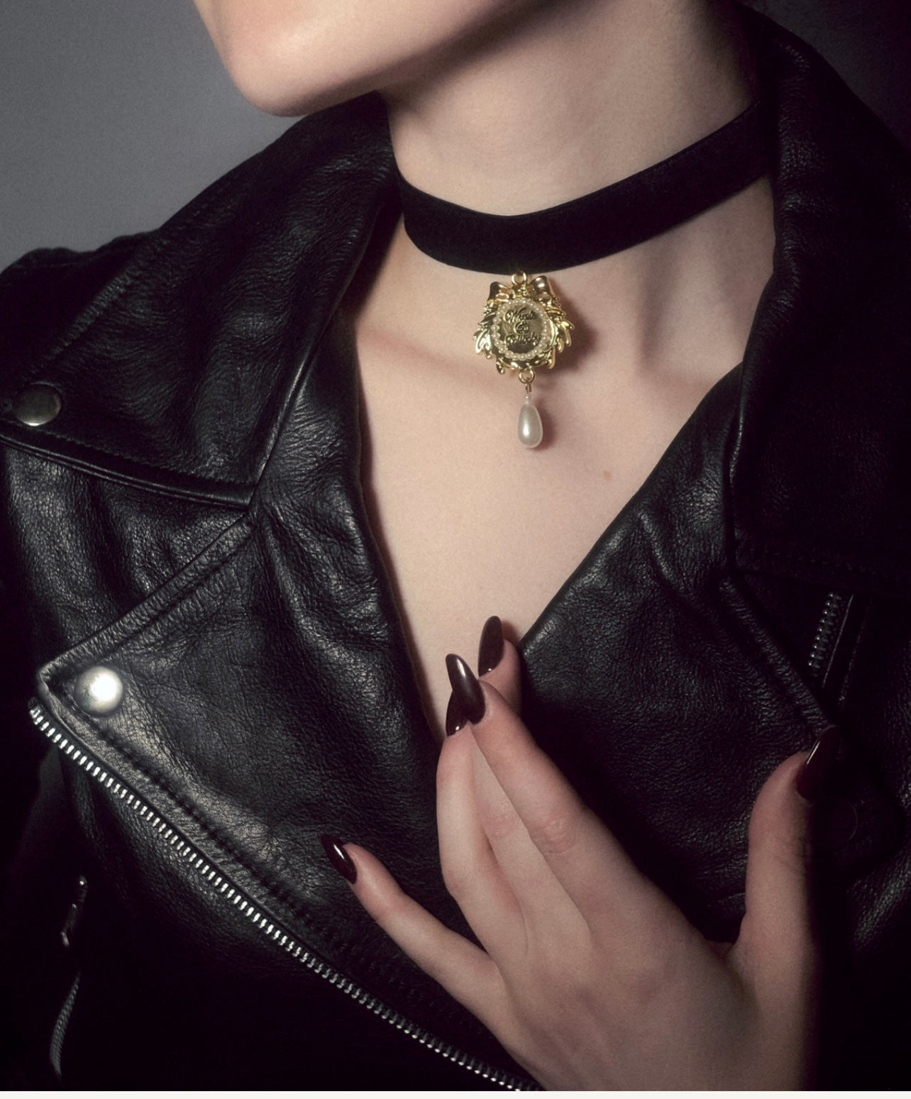 The Wheels and Dollbaby Pearl Charm Choker
