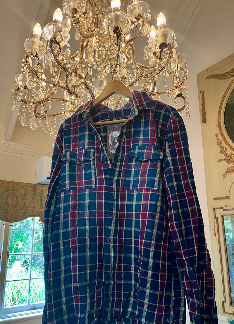 Vintage Flannel - Logo print    - Number 1 Size - Small