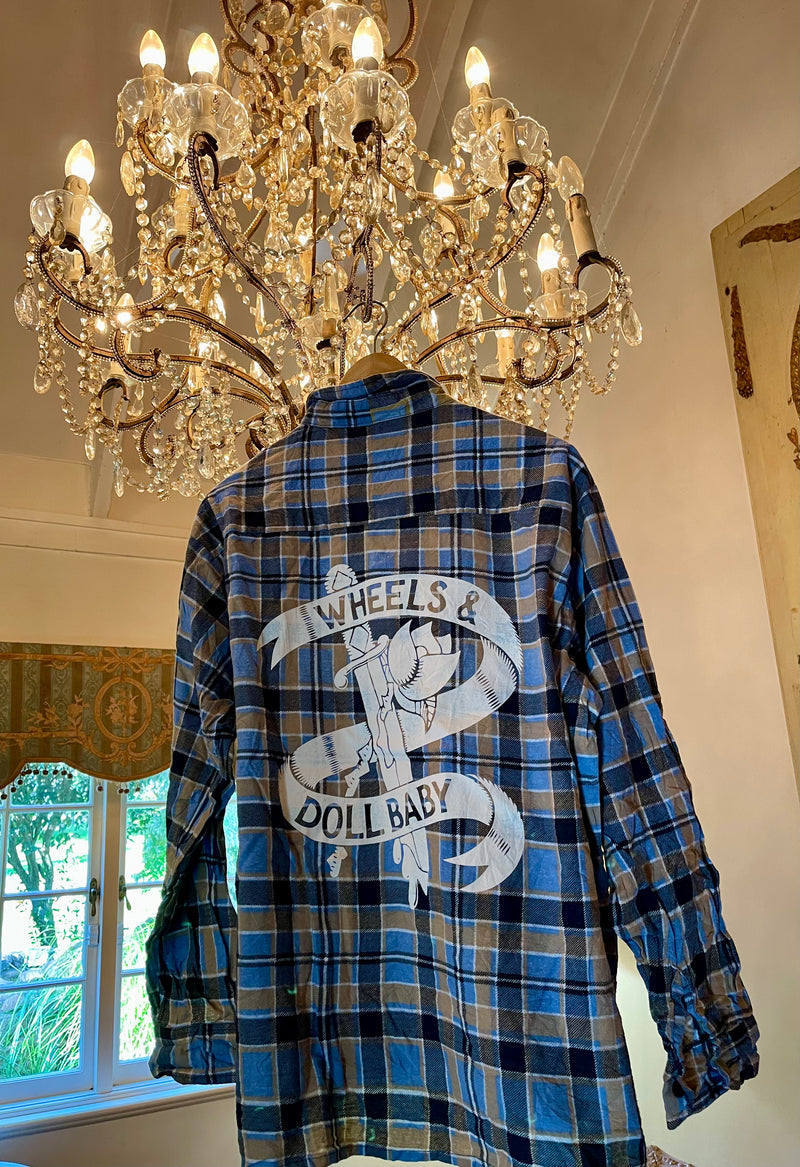 Vintage Flannel - Original logo print  - Number 12- Size - Medium