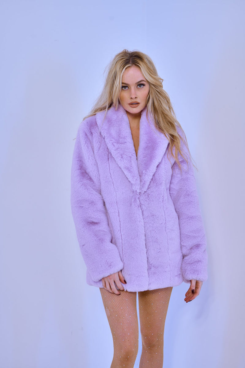 The Luxuriate Fur Coat in Elizabeth Taylors Eyes (Limited Edition)